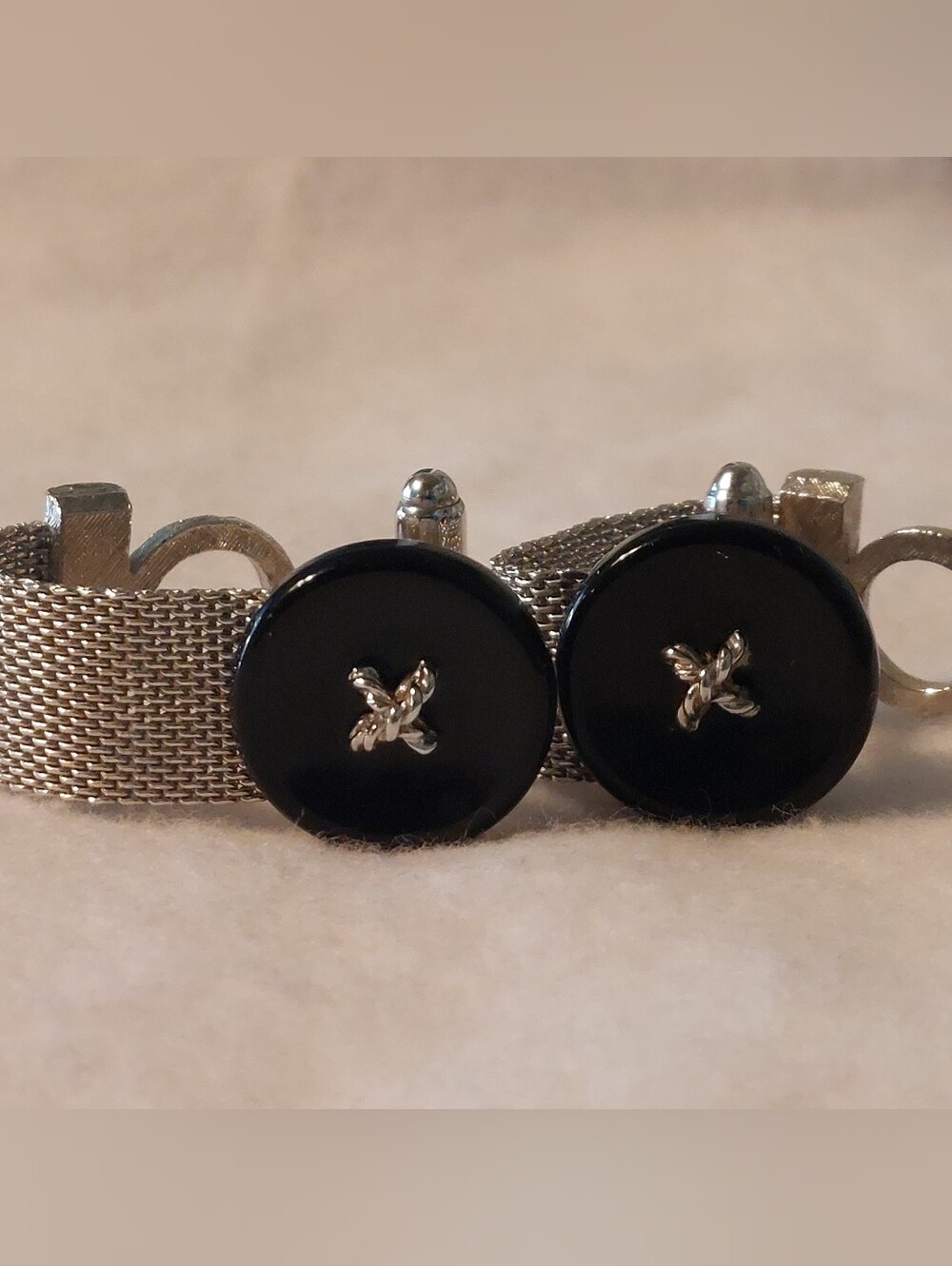 Vintage Danté Mesh Wrap Around Cufflinks Black Button Novelty Mid Century 60s 70